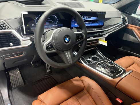 New 2026 BMW X7 xDrive40i w/ Executive Package image 13