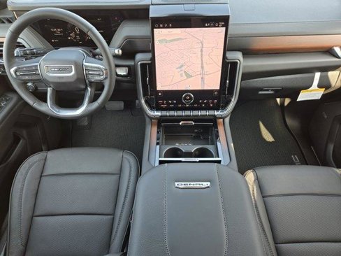 New 2026 GMC Yukon Denali w/ Sun & Power Step Package image 19