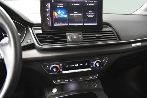Used 2024 Audi Q5 2.0T Premium Plus image 23
