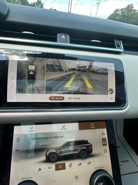 Used 2021 Land Rover Range Rover Velar R-Dynamic S image 13