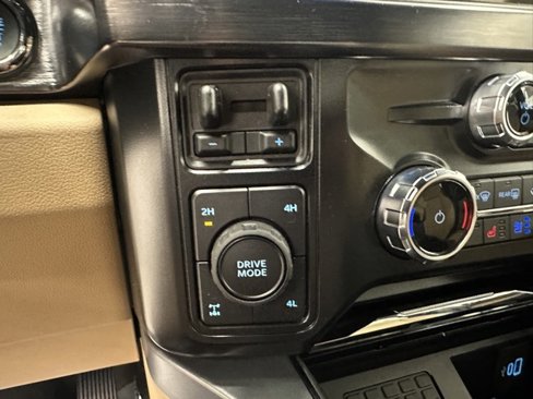 New 2026 Ford F250 Lariat image 33