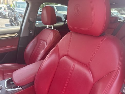 Used 2020 Alfa Romeo Stelvio Ti w/ Active Blind Spot Package image 9