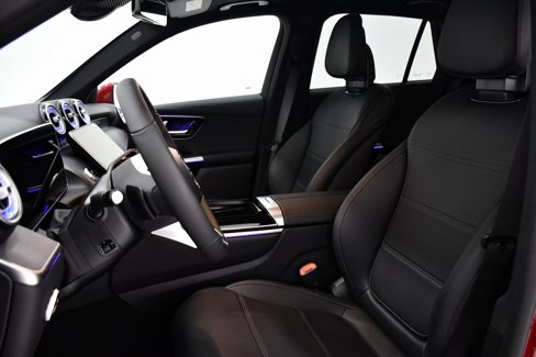 New 2025 Mercedes-Benz GLC 300 4MATIC image 16
