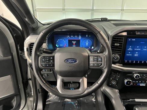 Used 2024 Ford F150 Lariat image 31