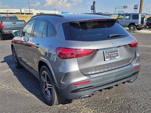 New 2026 Mercedes-Benz GLA 250 image 5