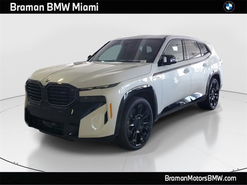 New 2026 BMW XM Label Red image 1