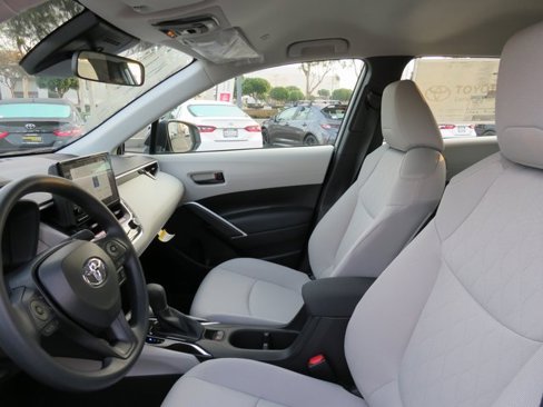 New 2025 Toyota Corolla Cross L image 15
