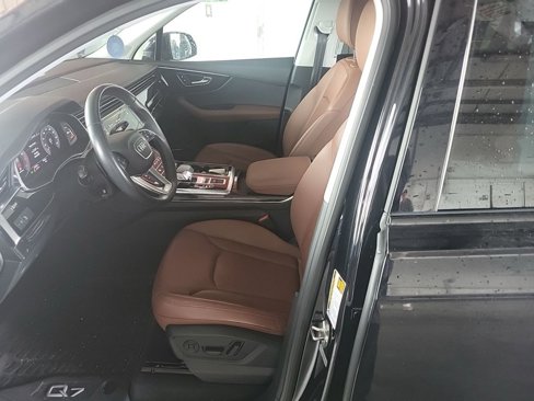 Used 2020 Audi Q7 3.0T Premium Plus w/ Premium Plus Package image 5