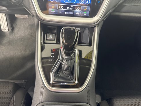 Used 2023 Subaru Outback Premium image 20