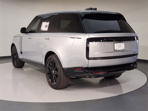 New 2025 Land Rover Range Rover SE image 6