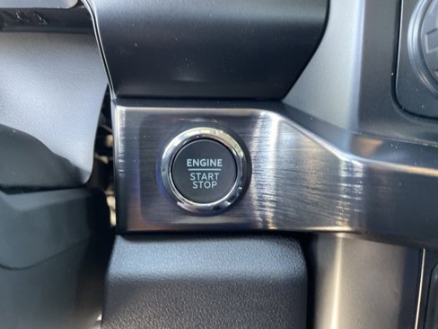 New 2025 Ford F350 Lariat w/ Lariat Ultimate Package image 15