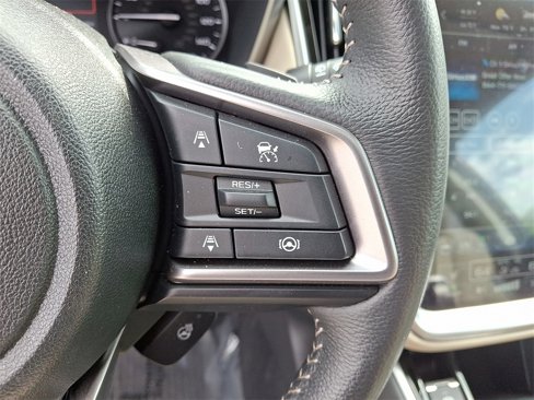 Certified 2025 Subaru Outback Limited image 23