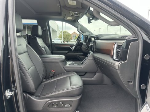 Certified 2024 GMC Sierra 3500 Denali w/ Denali Reserve Package image 19