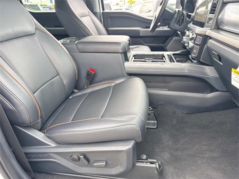 New 2025 Ford F350 Lariat w/ Lariat Ultimate Package image 11