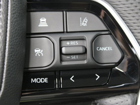 Used 2025 Toyota Sequoia Platinum image 57