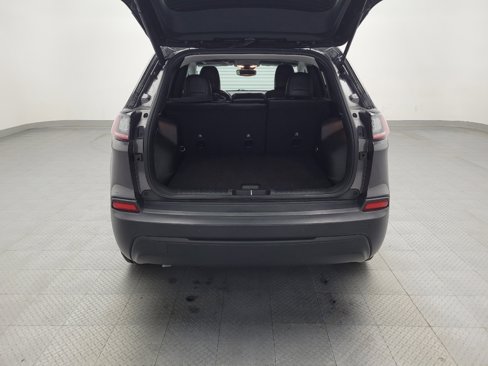 Used 2023 Jeep Cherokee Altitude Lux image 29