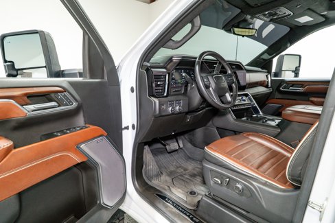 Used 2024 GMC Sierra 2500 Denali Ultimate image 15