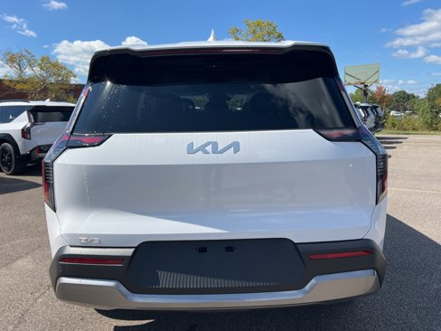 New 2026 Kia EV9 Wind image 3