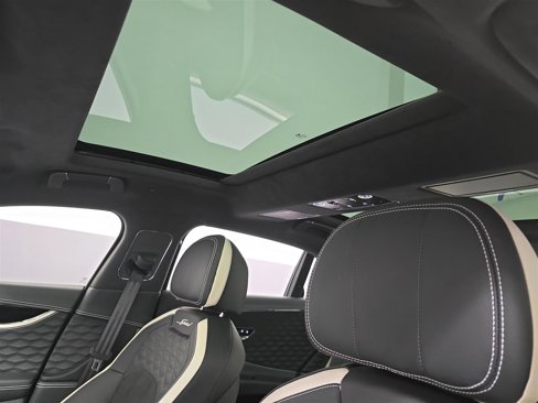 New 2025 Bentley Flying Spur Plug-In Hybrid image 20
