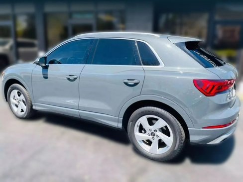 Used 2021 Audi Q3 2.0T Premium w/ Convenience Package image 3