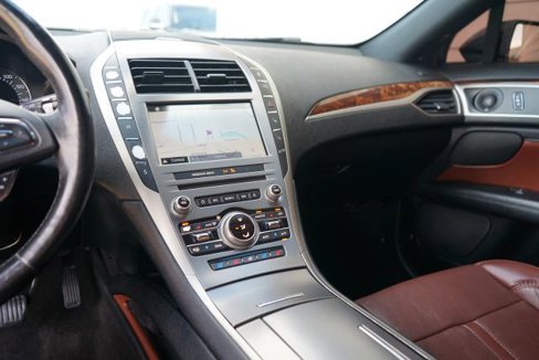 Used 2019 Lincoln MKZ Reserve image 28