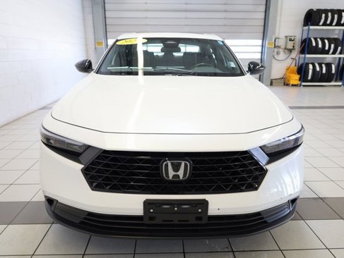 Used 2024 Honda Accord Sport image 16