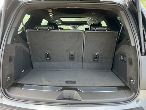 New 2025 Cadillac Escalade Sport Platinum w/ LPO, ONYX Package image 12