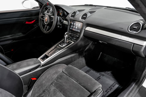 Used 2021 Porsche 718 Cayman GT4 image 26