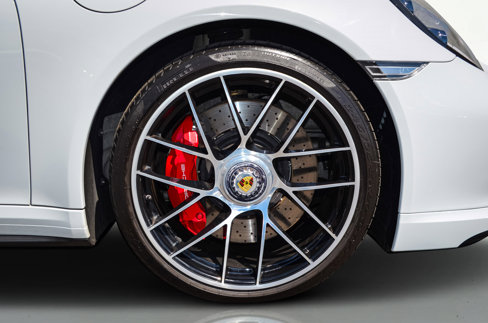 Used 2017 Porsche 911 Turbo image 26