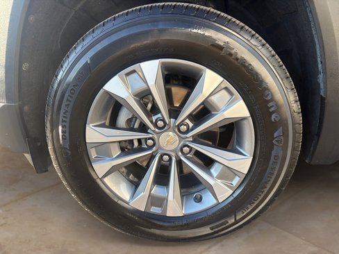 Certified 2025 Chevrolet Equinox LT w/ Convenience Package II image 35
