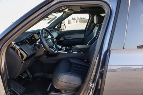 New 2025 Land Rover Range Rover Sport SE image 20