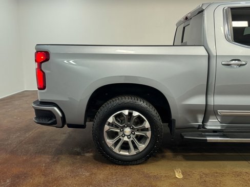 Used 2024 Chevrolet Silverado 1500 High Country image 42