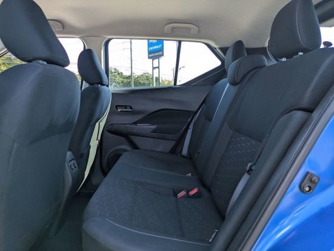 Used 2024 Nissan Kicks SV image 27