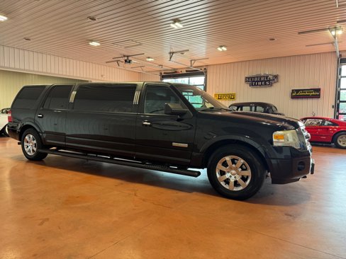 Used 2008 Ford Expedition XLT image 7