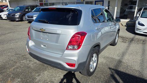 Used 2019 Chevrolet Trax LS w/ Tint and Cruise Package image 5
