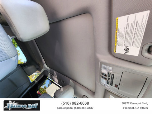 Used 2015 Toyota Highlander Limited Platinum image 25