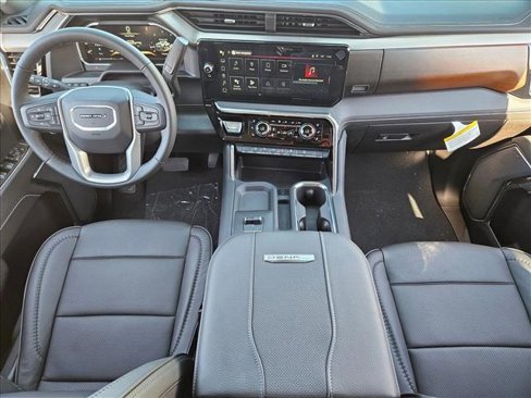 New 2026 GMC Sierra 2500 Denali w/ Denali Reserve Package image 15