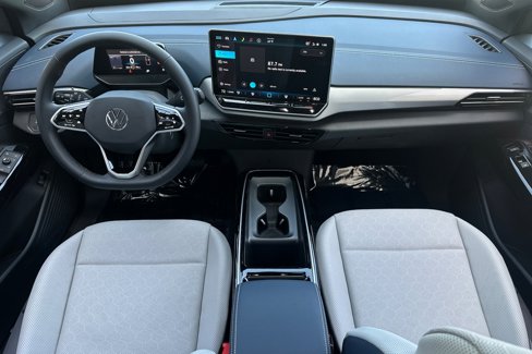 New 2025 Volkswagen ID.4 Pro S Plus image 12
