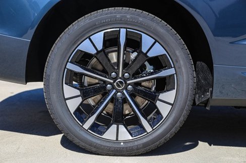 New 2026 Volvo XC60 T8 Ultra image 11