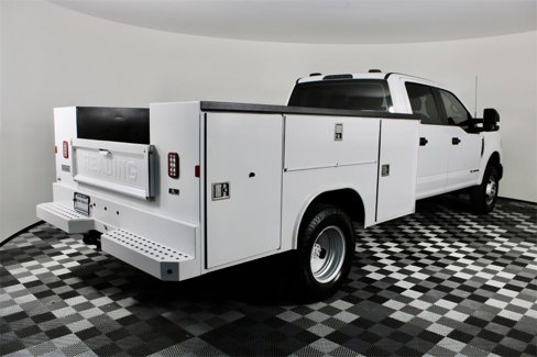 Used 2022 Ford F350 XL w/ Power Equipment Group image 8