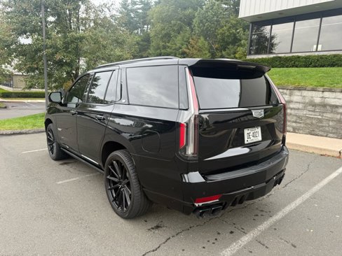 Used 2024 Cadillac Escalade V image 3