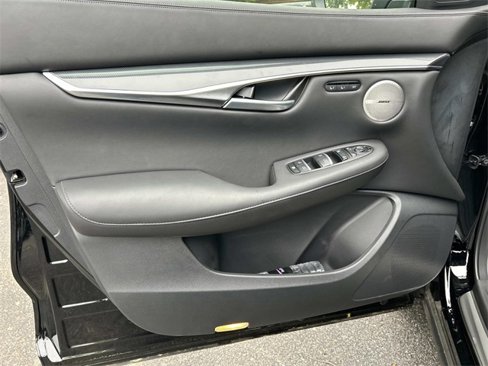 New 2025 INFINITI QX50 Sport image 18