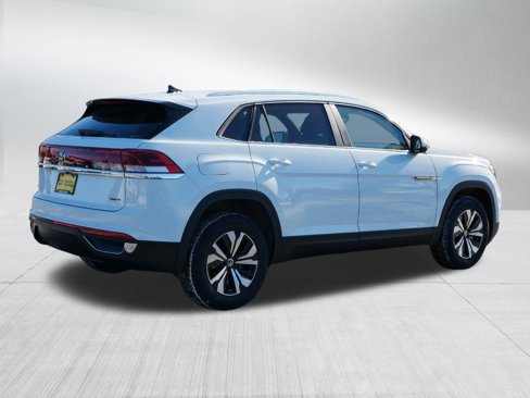New 2025 Volkswagen Atlas Cross Sport SE image 4