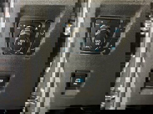 New 2025 Ford Expedition Max Active image 16
