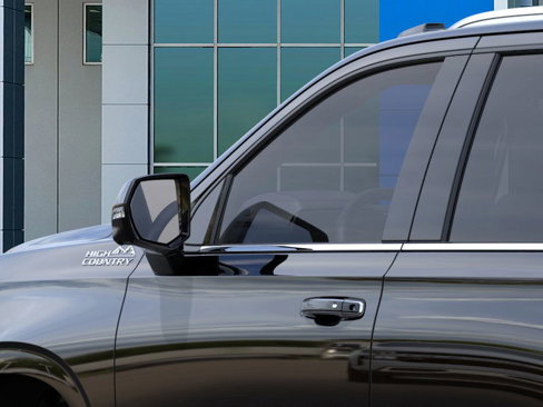 New 2026 Chevrolet Tahoe High Country image 12