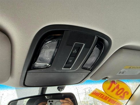 Used 2017 Kia Sorento EX image 37