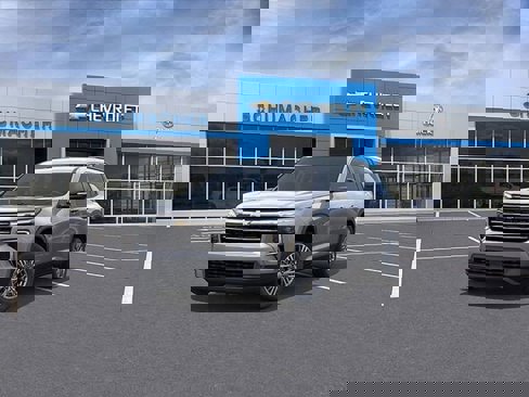 New 2026 Chevrolet Traverse LT image 8