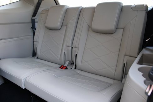 New 2026 Volkswagen Atlas SE image 9