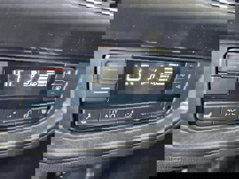 New 2025 Volkswagen Atlas SEL image 10