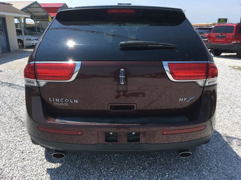 Used 2012 Lincoln MKX FWD image 7